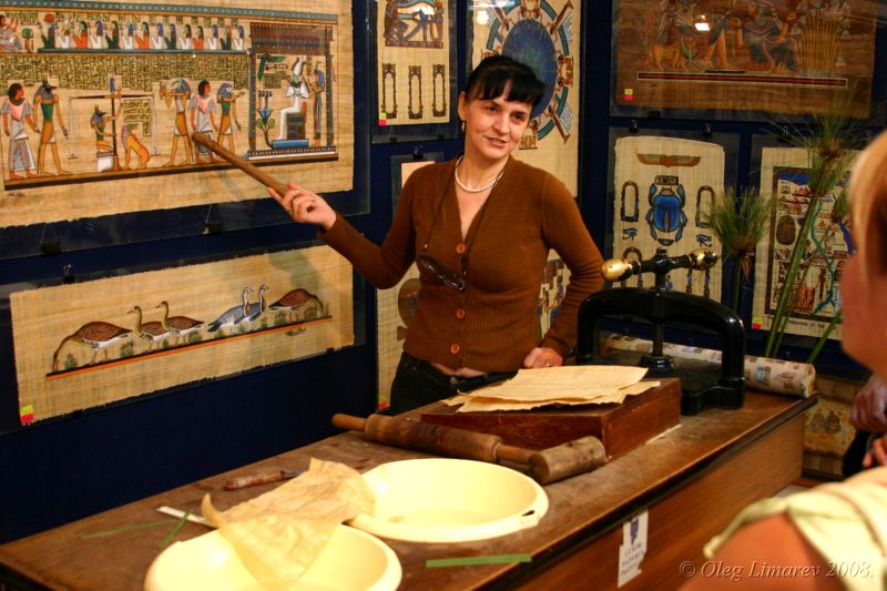  Мастерская по производству папируса  в Каира. Фото Лимарева Олега.